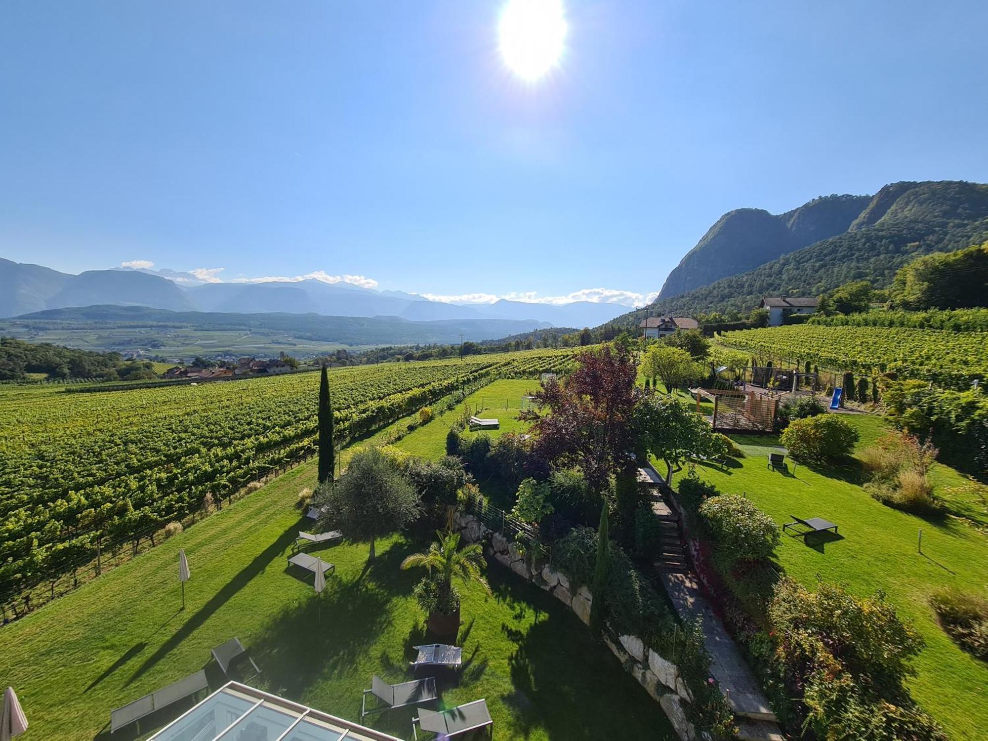 Das Matscher Residence & Garden Hotel Appiano Sulla Strada Del Vino Ngoại thất bức ảnh