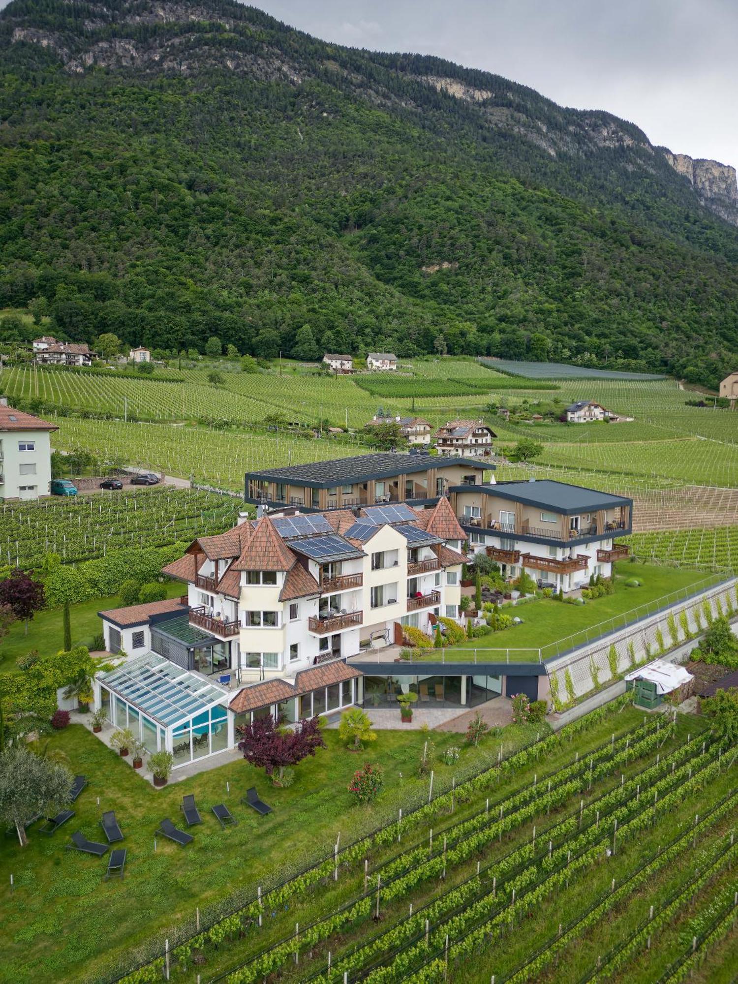 Das Matscher Residence & Garden Hotel Appiano Sulla Strada Del Vino Ngoại thất bức ảnh